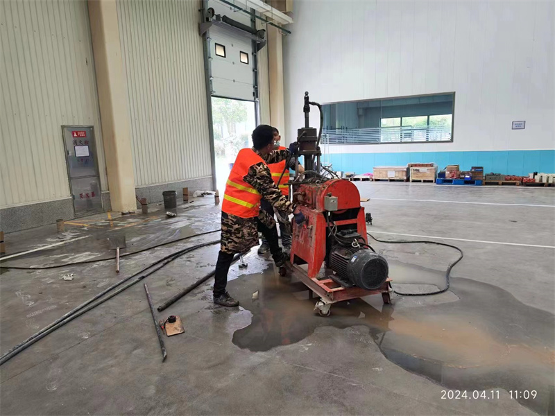 双清厂房地面下沉塌陷注浆加固施工